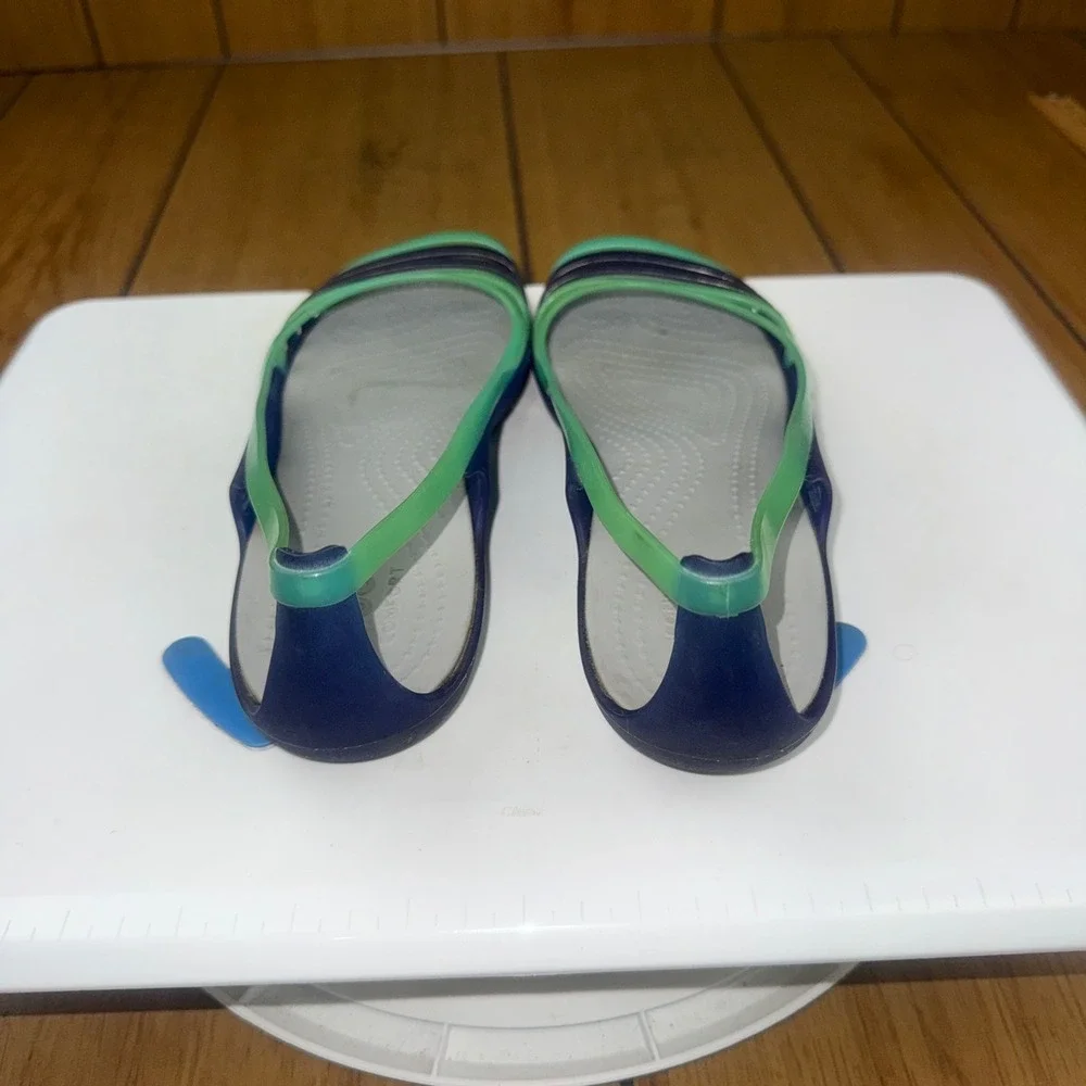 Crocs Isabella Strappy Sandals Cerulean Blue Green Womens 7 Slingback Flats